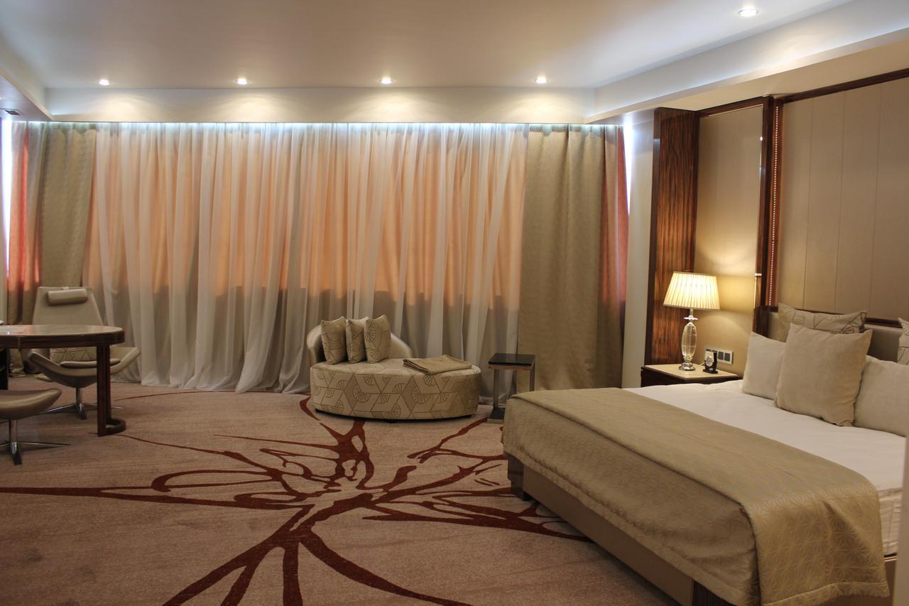 Boutique Hotel Health Club&Spa Grand Prix Астана Екстер'єр фото